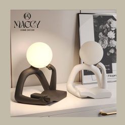 Đèn Trang Trí Nhân Vật Trừu Tượng - Maccy Home Decor